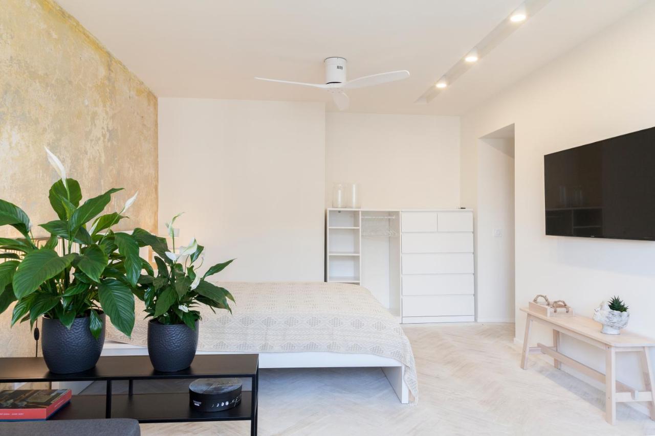 Uni Apartament Łódź Kültér fotó